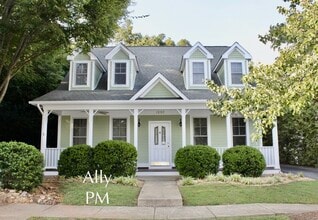 Building Photo - 1892 Clay Dr