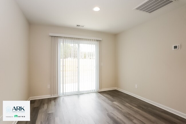 Building Photo - 2009 Catlet Ct