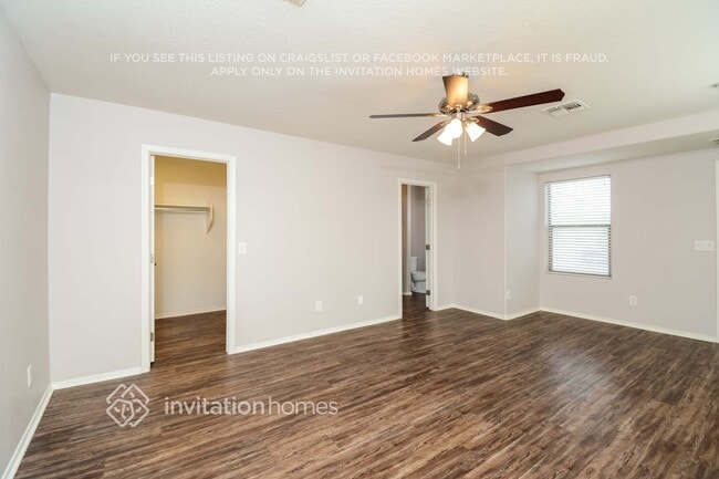 Building Photo - 8524 N 64th Ave