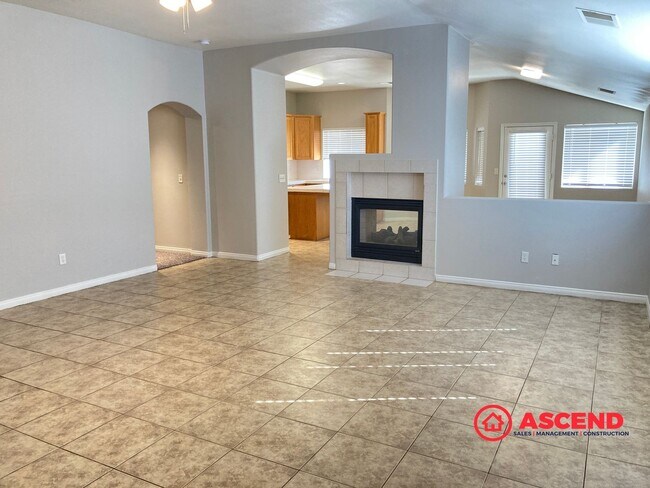 Foto del edificio - Beautiful 4 bedroom home!