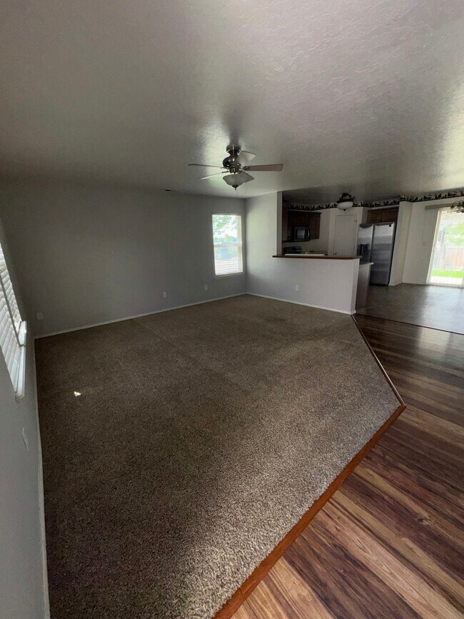 Foto del edificio - 11689 Jump Creek Dr