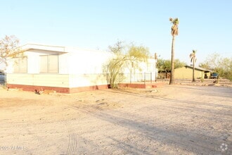 Building Photo - 10981 N Faldale Rd