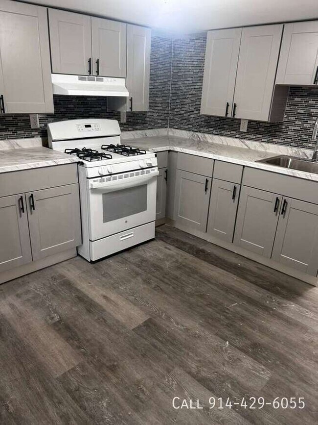 Photo - 630 S 4th Ave Apartment