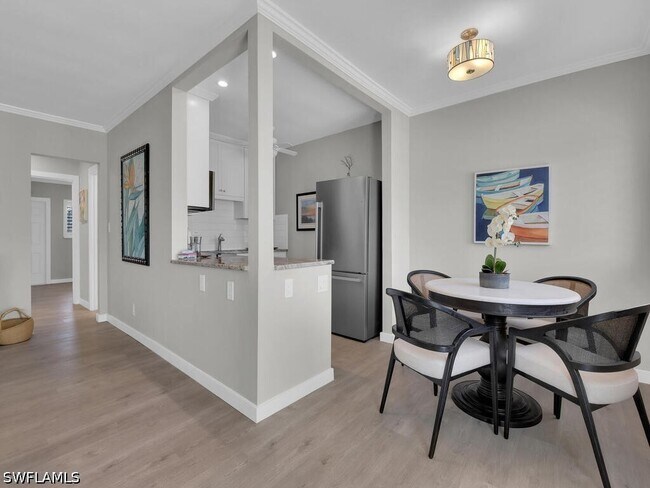 Foto del edificio - 473 12th Ave S