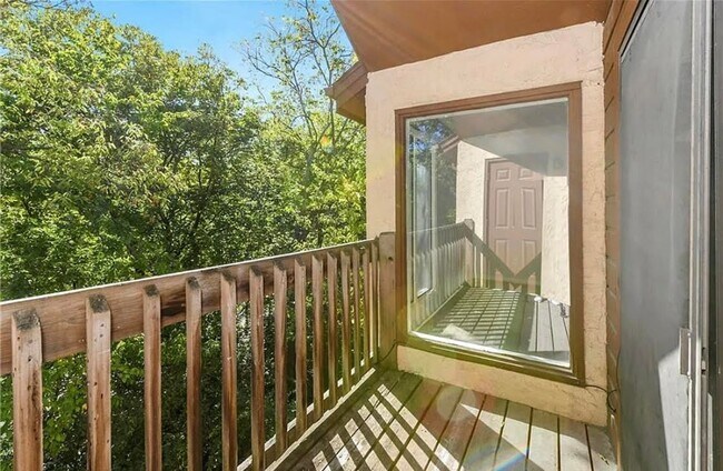 Building Photo - COMING SOON: Charming 2-Bedroom Condo in a...