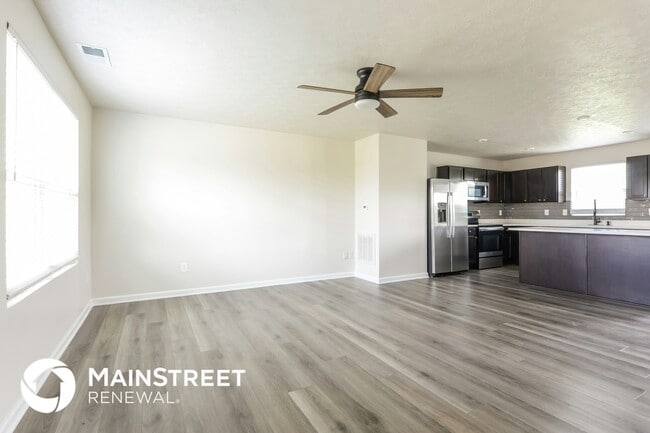 Building Photo - 13777 N Rising Sun Cir E