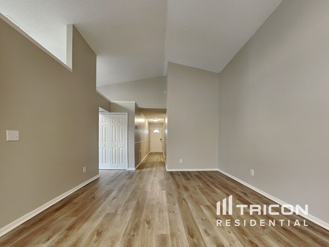 Foto del edificio - 9129 Sable Ridge Ct