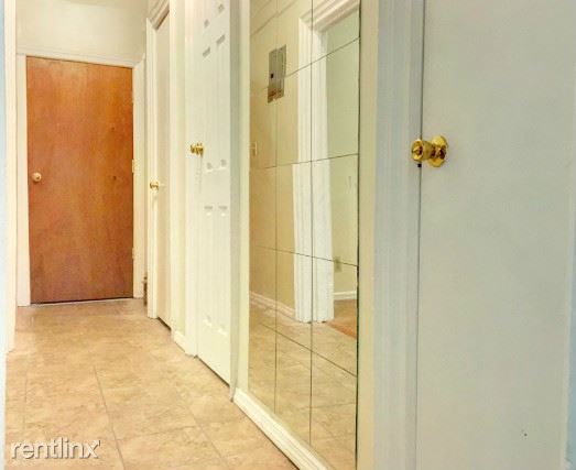 Primary Photo - 1670 Sterling Pl