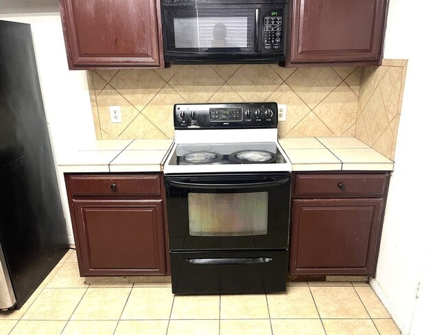 Building Photo - 11510 Early Mist Ct