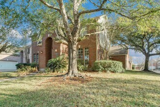 Building Photo - 20002 Barton Creek Ct