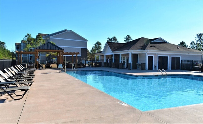 Building Photo - Arbors at Carolina Forest