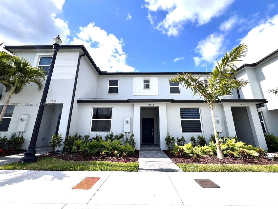 Foto principal - 17956 SW 358th St