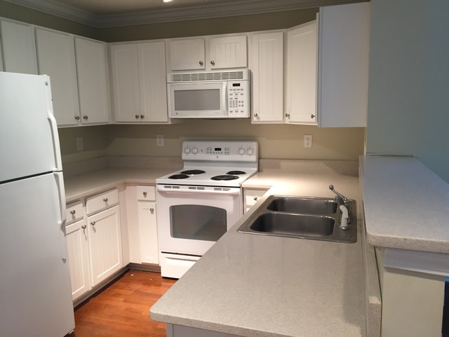 Foto del edificio - 3805 Cherokee Woods Way