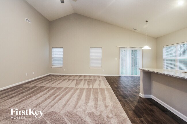 Building Photo - 12128 Fall Ct
