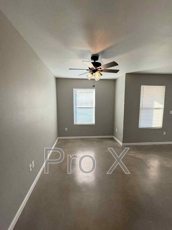 Foto del edificio - 1413 S Byers Ave