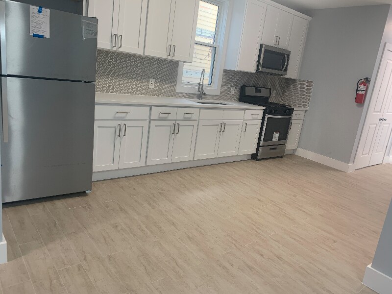 15 Girard Ave, East Orange, NJ 07017 Room for Rent in East Orange, NJ