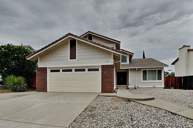 Photo - 1091 Discovery Way House