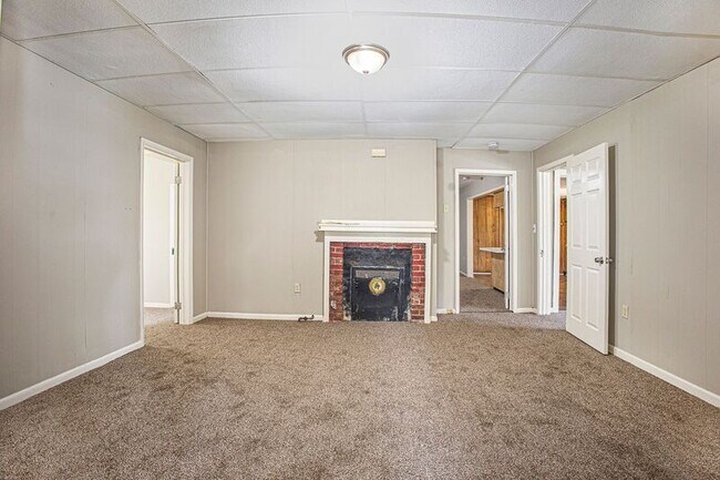 Building Photo - 7417 Belgium Ave
