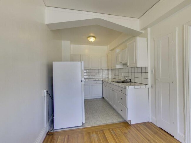 Foto del edificio - bedroom in San Francisco CA 94109