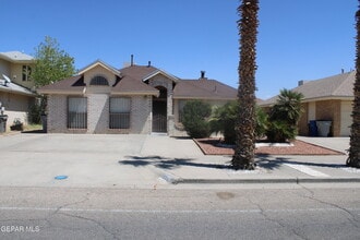 Building Photo - 1694 Leroy Bonse Dr
