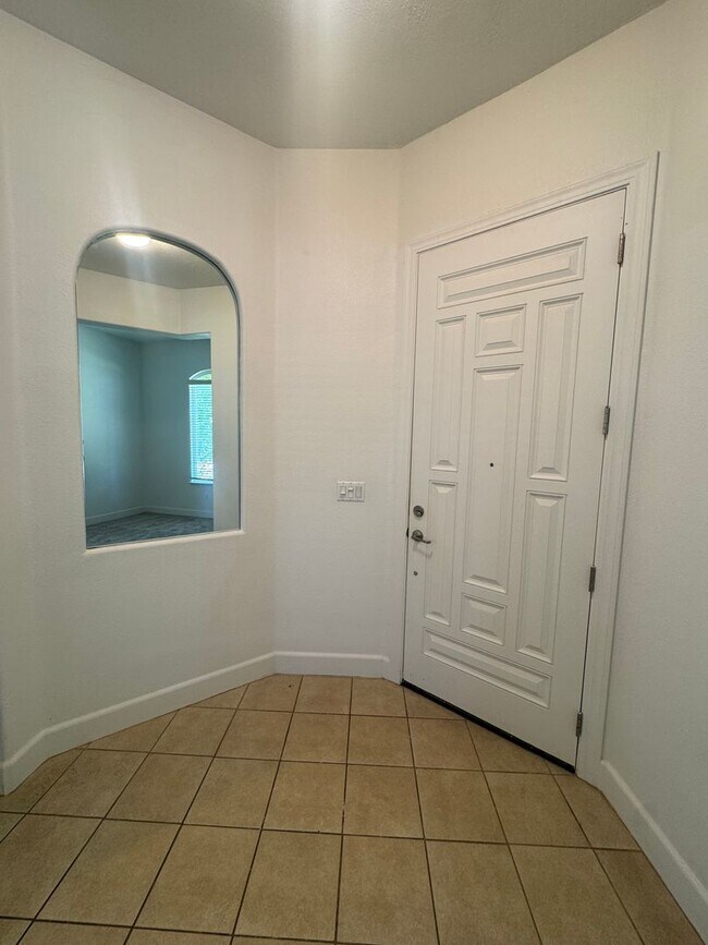 Foto del edificio - 709 Woodacre Dr