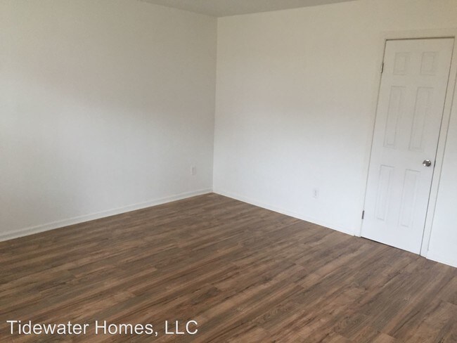 Building Photo - 9473 Hickory St