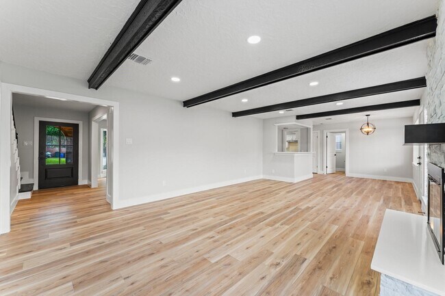 Foto del edificio - 20534 Laverton Dr