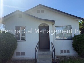 Building Photo - 517-521 Sycamore Ave