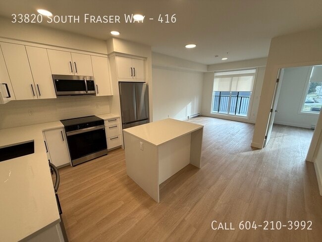 Building Photo - Brand New 1 Bed Condo