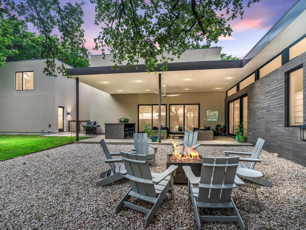Foto principal - 1703 Dexter St