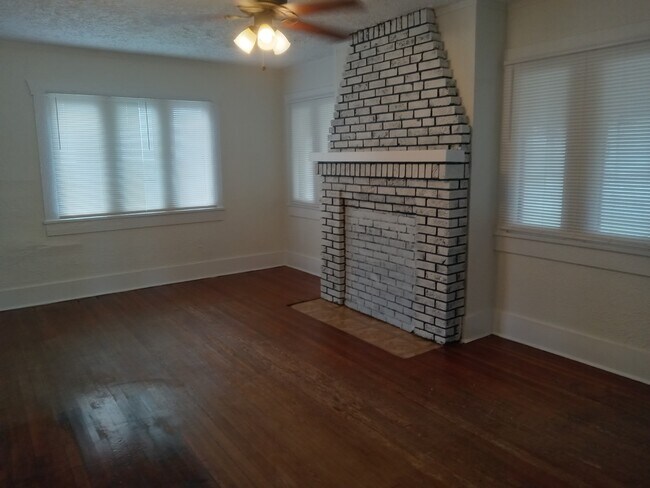 Foto del edificio - 1040 7th St S