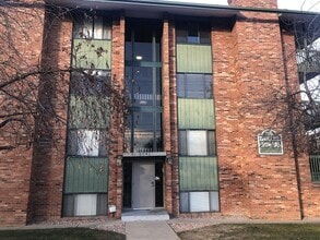 Building Photo - 2141 Baseline Rd