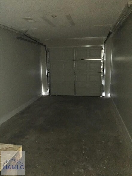 Building Photo - 936 Poppleton Dr