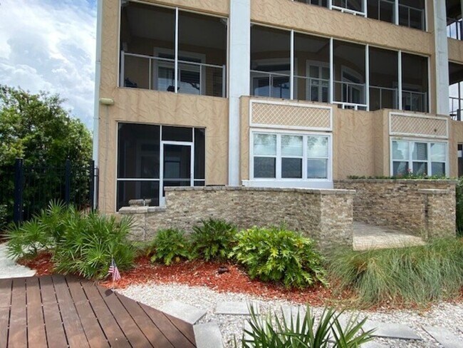 Foto del edificio - 1616 River Rd