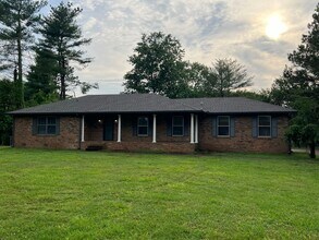 Building Photo - 3721 General Ct