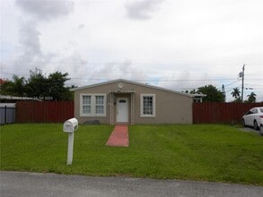 Building Photo - 14776 Grant Ln