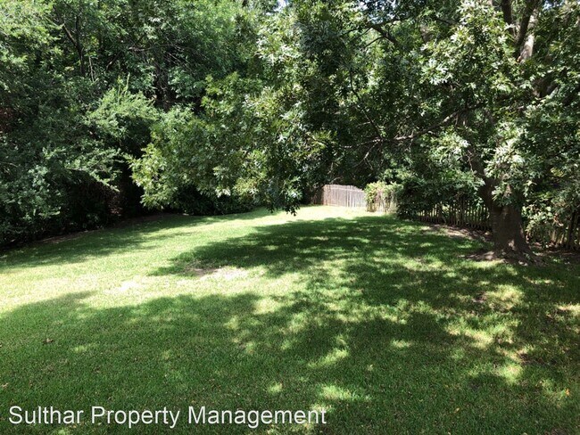Foto del edificio - 3 br, 2 bath House - 517 Chippendale Dr