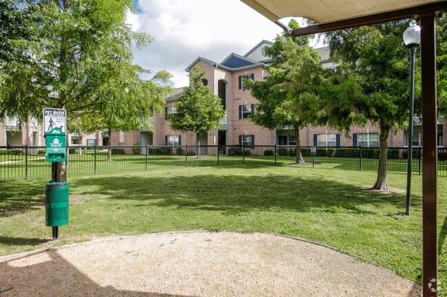 Parque para mascotas - Montage at Cinco Ranch