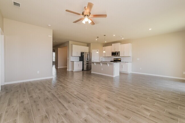 Building Photo - 12329 Blue Pacific Dr