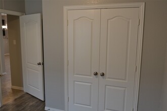 Building Photo - 8435 Chesney Trl