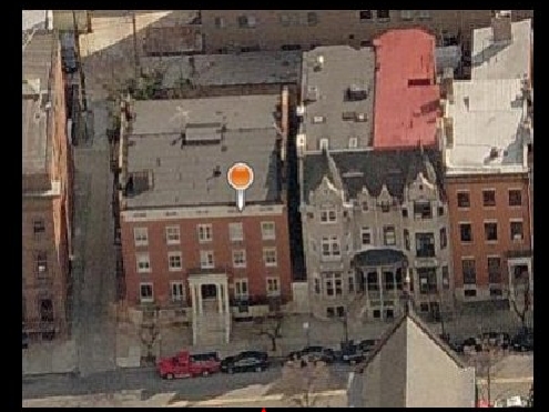 Building Photo - 107 W Monument St