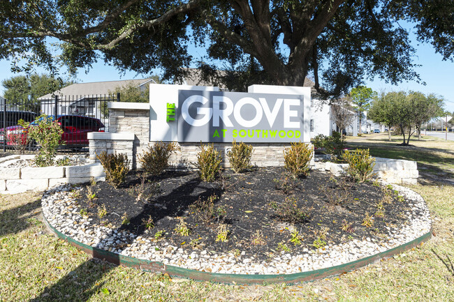 Building Photo - The Grove at Southwood