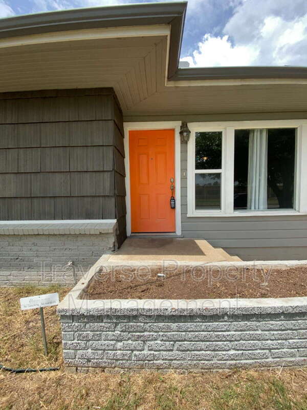 Foto del edificio - 3032 Marys Ln