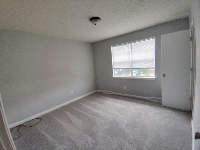 Building Photo - 36 Duiguid Dr