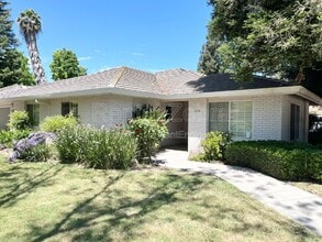 Building Photo - 1199 Paseo Verde Dr