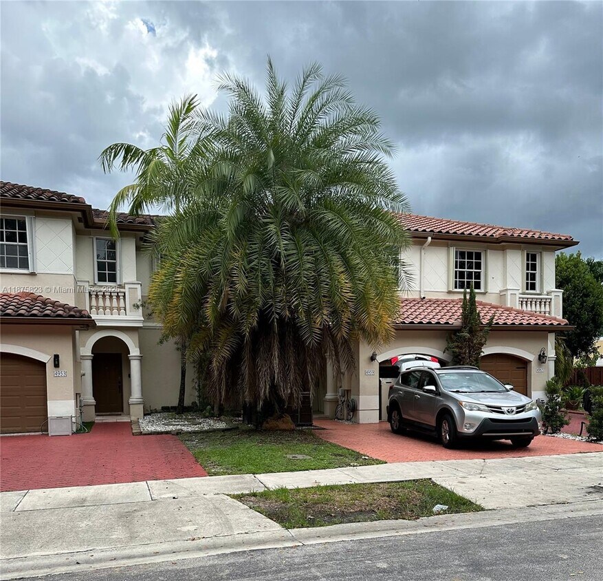 Primary Photo - 4959 SW 135th Way