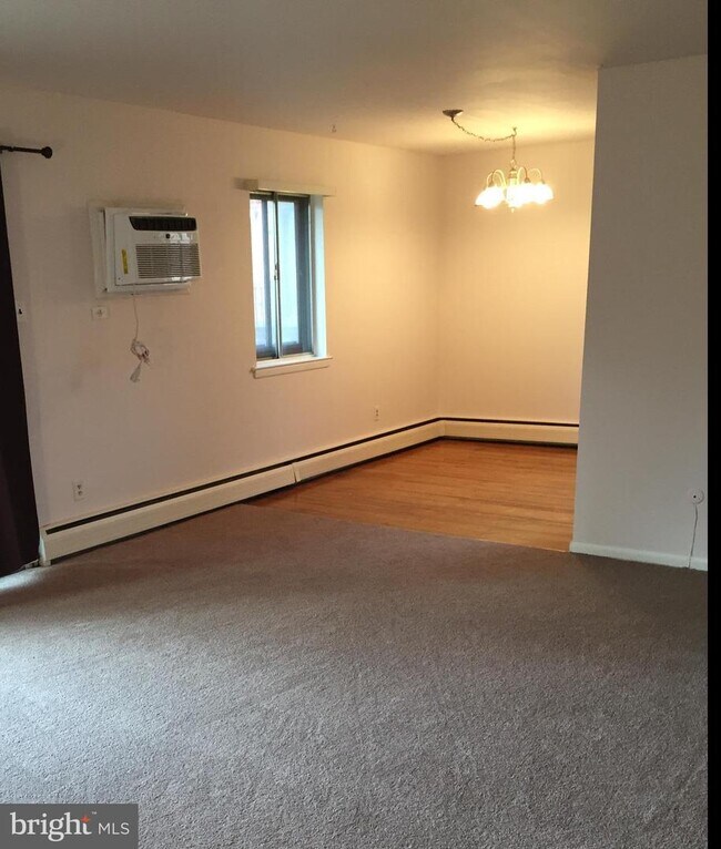 1 Lawrence Rd Unit M2A, Broomall, PA 19008 Room for Rent in Broomall