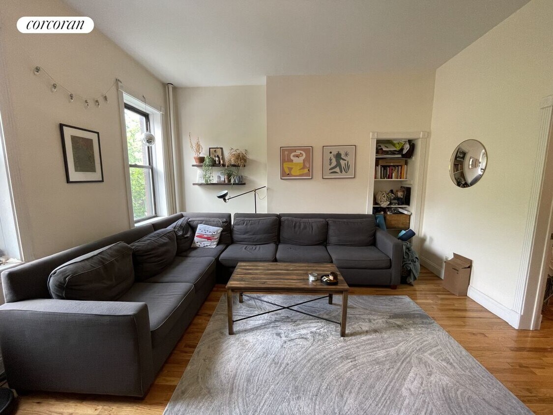 Foto principal - 96 N 8th St