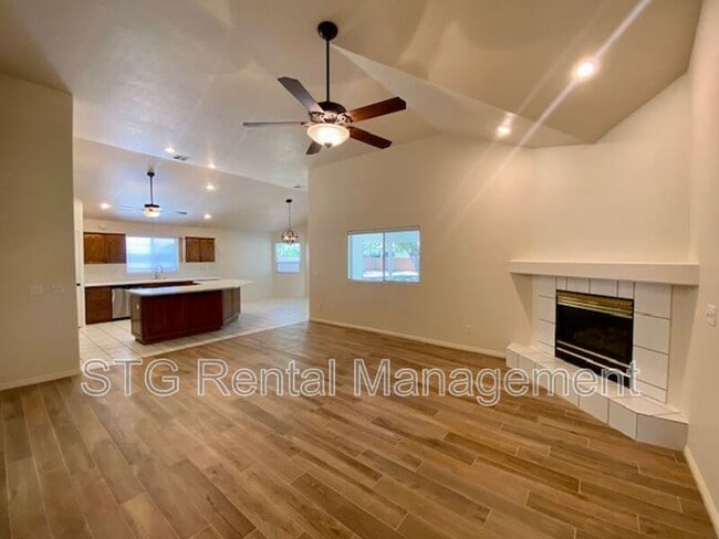 Foto del edificio - 3668 S 1470 W