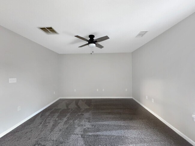 Foto del edificio - 414 W Fourth Street